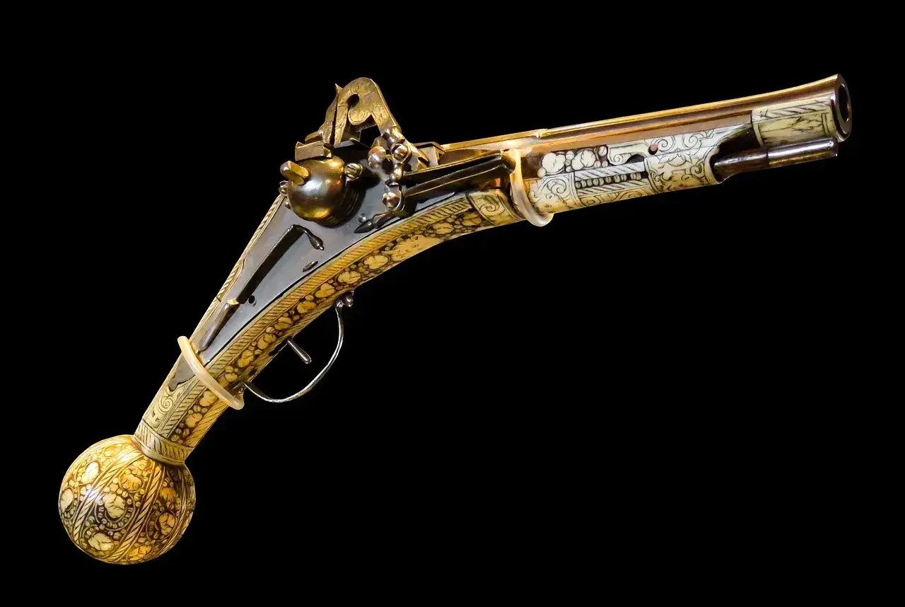 Ozdobny pistolet z kulistą rękojeścią, bogato inkrustowany. Czy na broń gazową trzeba mieć pozwolenie?